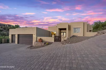 1775 E Placita De La Olla, Oro Valley, AZ 85737 - Photo 2