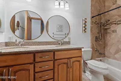 1775 E Placita De La Olla, Oro Valley, AZ 85737 - Photo 32