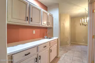 38035 S Rolling Hills Dr, Saddlebrooke, AZ 85739 - Photo 8