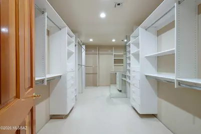 6872 E Desert Wind Court, Tucson, AZ 85750 - Photo 14