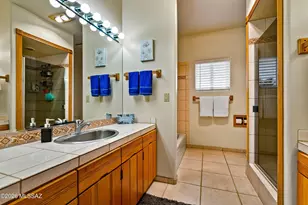 7102 W Ina Rd, Tucson, AZ 85743 - Photo 24