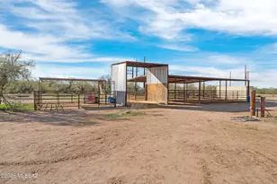 14980 W Avra Valley Rd, Marana, AZ 85653 - Photo 28