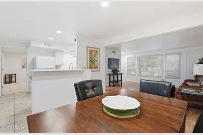 8365 E Louise Drive, Tucson, AZ 85730 - Photo 12