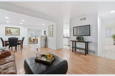 8365 E Louise Drive, Tucson, AZ 85730 - Photo 4