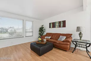 8365 E Louise Dr, Tucson, AZ 85730 - Photo 12