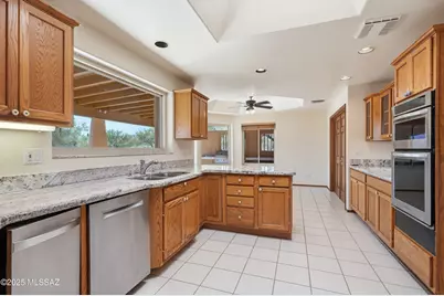 17320 S Placita Exquisita, Sahuarita, AZ 85629 - Photo 2