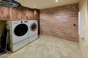 10451 E Plumeria Rd, Tucson, AZ 85749 - Photo 28