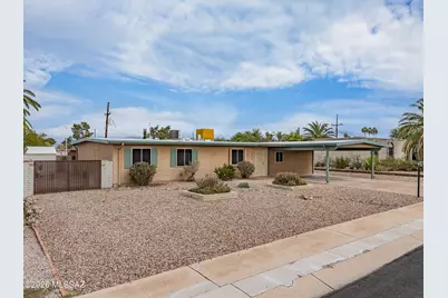 8443 E 20th Street, Tucson, AZ 85710 - Photo 2