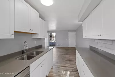 5570 E Hampton Street #104, Tucson, AZ 85712 - Photo 8