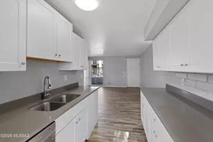 5570 E Hampton St, Tucson, AZ 85712 - Photo 8