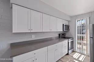 5570 E Hampton St, Tucson, AZ 85712 - Photo 6