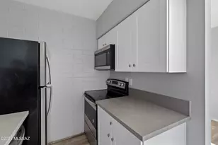 5570 E Hampton St, Tucson, AZ 85712 - Photo 6