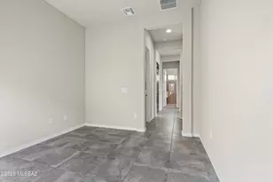 870 N Camino Cerro Morado, Green Valley, AZ 85614 - Photo 12