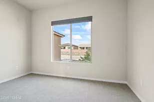 870 N Camino Cerro Morado, Green Valley, AZ 85614 - Photo 20