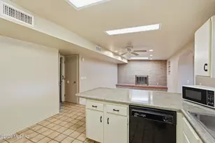 8682 N Morning View Dr, Tucson, AZ 85704 - Photo 26