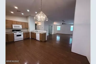7831 E Sabino Hollow Court, Tucson, AZ 85750 - Photo 4