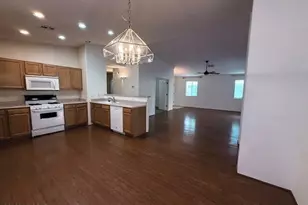 7831 E Sabino Hollow Ct, Tucson, AZ 85750 - Photo 4