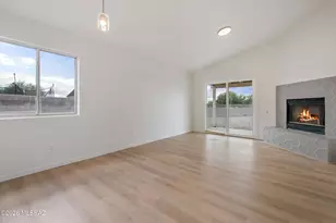 6394 E Cyclone Dr, Tucson, AZ 85730 - Photo 14