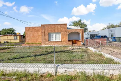 3544 S Clark Avenue, Tucson, AZ 85713 - Photo 1