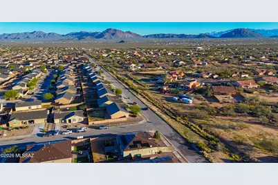 7104 S Victor Drive, Tucson, AZ 85757 - Photo 8