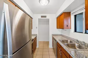 660 E River Rd, Tucson, AZ 85704 - Photo 2