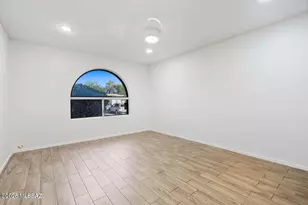 660 E River Rd, Tucson, AZ 85704 - Photo 32