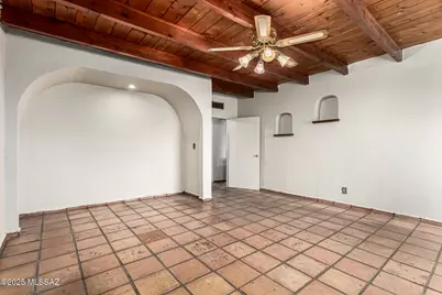 320 E 29th Street, Tucson, AZ 85713 - Photo 8