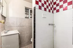 320 E 29th St, Tucson, AZ 85713 - Photo 44