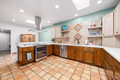 9817 N Calle Loma Linda, Oro Valley, AZ 85737 - Photo 18