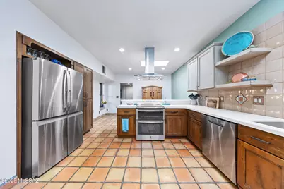 9817 N Calle Loma Linda, Oro Valley, AZ 85737 - Photo 4