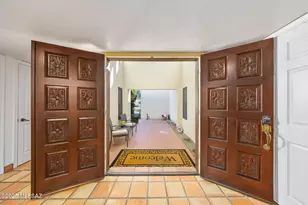 9817 N Calle Loma Linda, Oro Valley, AZ 85737 - Photo 10