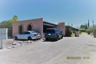 912 N Camino Seco, Tucson, AZ 85710 - Photo 2