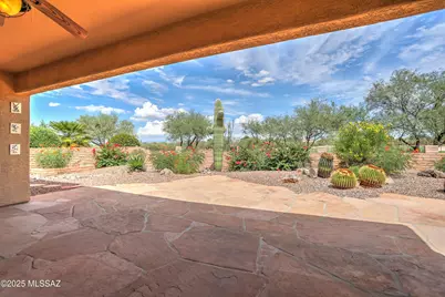 2303 E Desert Pueblo Pass, Green Valley, AZ 85614 - Photo 30