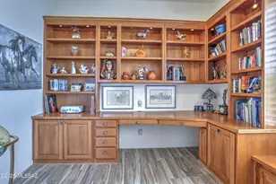 2303 E Desert Pueblo Pass, Green Valley, AZ 85614 - Photo 20