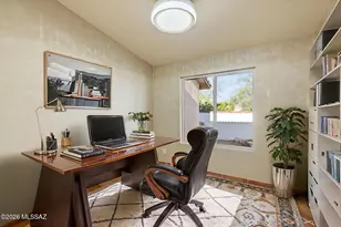 957 E Josephine Saddle Pl, Green Valley, AZ 85614 - Photo 16