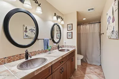 957 E Josephine Saddle Place, Green Valley, AZ 85614 - Photo 22