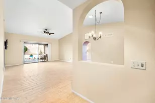 1631 E Firefly Ct, Oro Valley, AZ 85755 - Photo 8