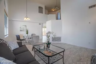 7585 W Summer Sky Dr, Tucson, AZ 85743 - Photo 14