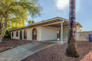 9562 E 29th St, Tucson, AZ 85748 - Photo 4
