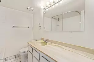 461 W Yucca Ct, Tucson, AZ 85704 - Photo 14