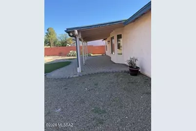 9611 E Baber Lane, Tucson, AZ 85747 - Photo 2
