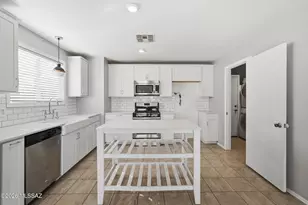 757 S Harry P Stagg Dr, Vail, AZ 85641 - Photo 10