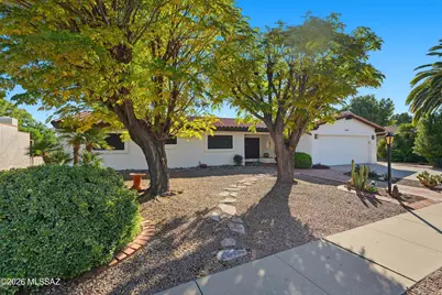 155 E Paseo De Golf, Green Valley, AZ 85614 - Photo 1