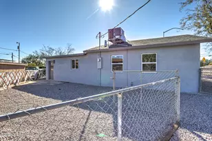 1742 W Veterans Pl, Tucson, AZ 85713 - Photo 30