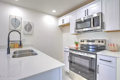 1742 W Veterans Place, Tucson, AZ 85713 - Photo 34