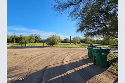 10880 W Massingale Road, Tucson, AZ 85743 - Photo 6