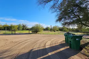 10880 W Massingale Rd, Tucson, AZ 85743 - Photo 6