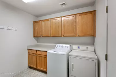 1190 N Laurel Glen Drive, Green Valley, AZ 85614 - Photo 32