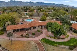 3132 N Willow Creek Dr, Tucson, AZ 85712 - Photo 36