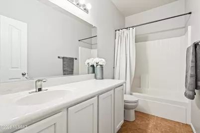 6437 S Woodland Hills Drive, Tucson, AZ 85747 - Photo 18